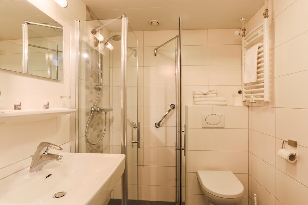 Hotel Restaurant Ruimzicht Zeddam エクステリア 写真