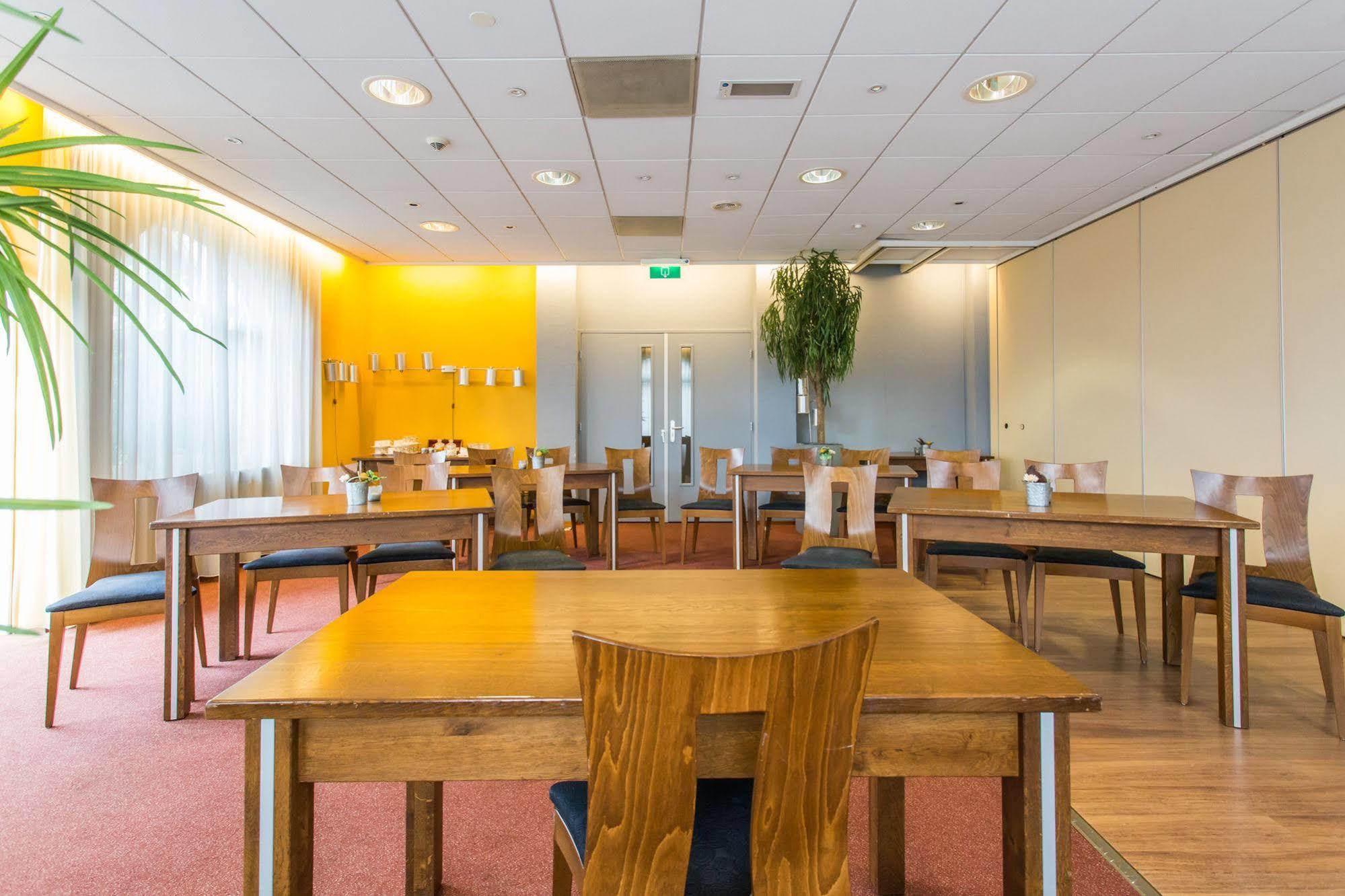 Hotel Restaurant Ruimzicht Zeddam エクステリア 写真